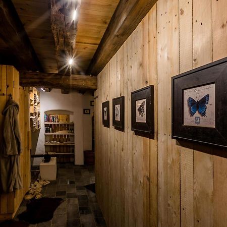 Bed and Breakfast Gosciniec Pod Zajacem Олесница Экстерьер фото